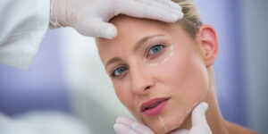 Cryotherapy for cosmetic surgery